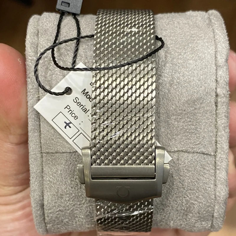 Thumb Seamaster Diver 300M Master Co-Axial 42 James Bond No Time to Die / Bracelet