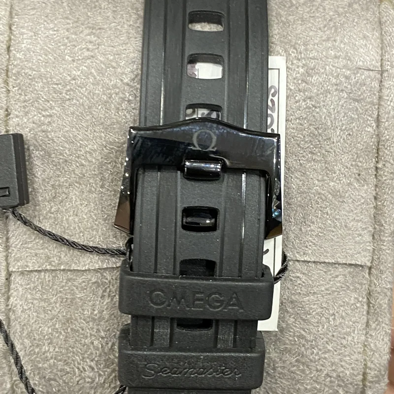 Thumb Seamaster Diver 300M Master Co-Axial 43.5 Black Black