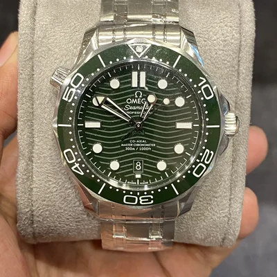Seamaster Diver 300M Master Co-Axial 42 Stainless Steel / Green / Bracelet