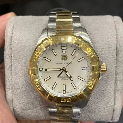 Aquaracer 300M Quartz 32 Yellow Gold / Mother of Pearl