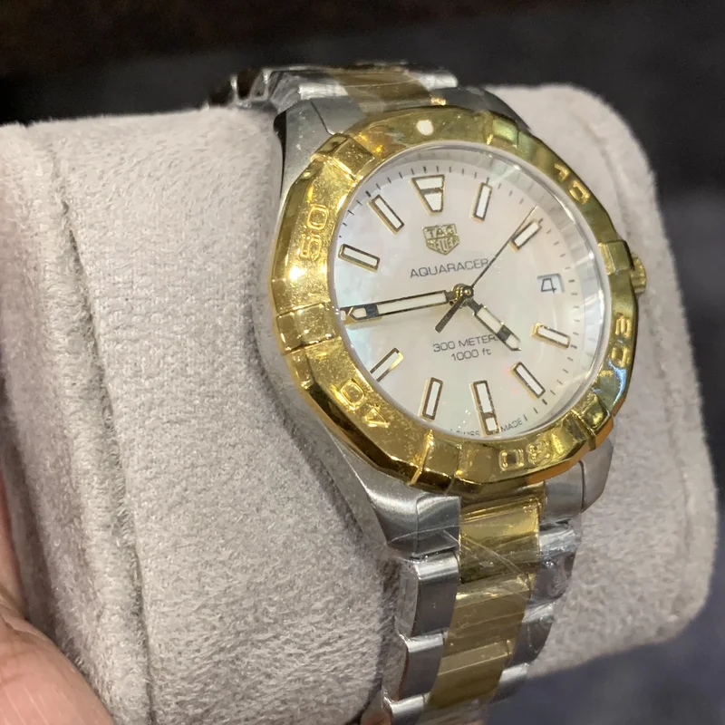 Thumb Aquaracer 300M Quartz 32 Yellow Gold / Mother of Pearl