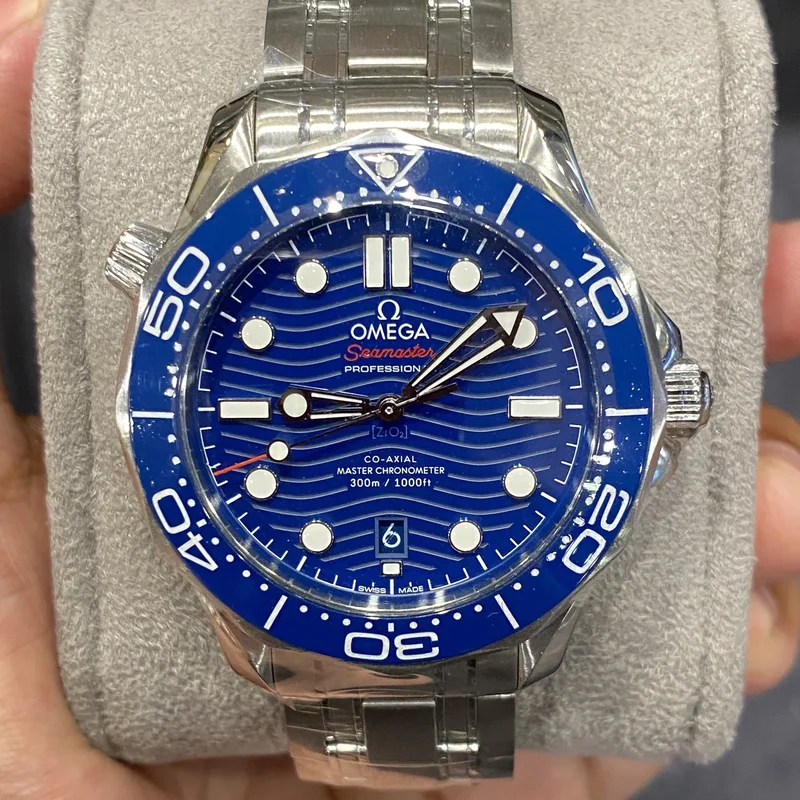 Seamaster Diver 300M Master Co-Axial 42 Stainless Steel / Blue / Bracelet