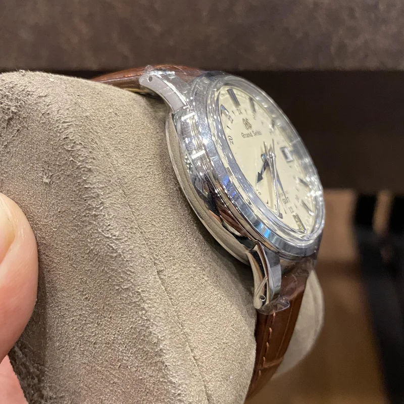 Thumb Automatic Hi Beat 36000 GMT Stainless Steel / Silver / Strap