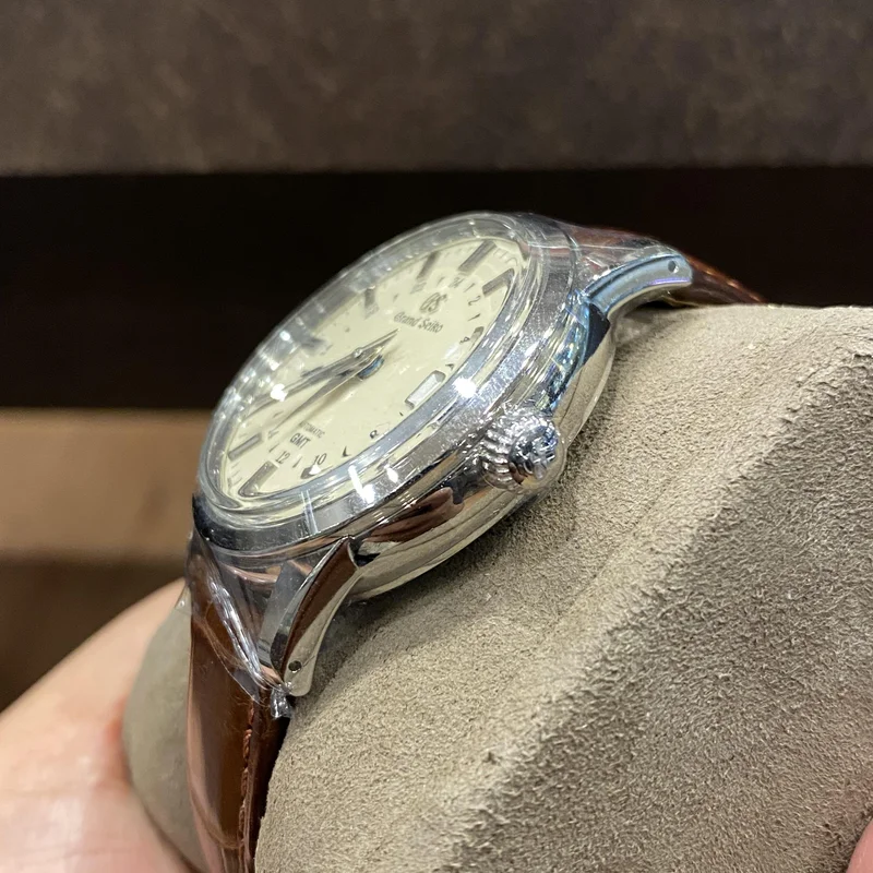 Thumb Automatic Hi Beat 36000 GMT Stainless Steel / Silver / Strap