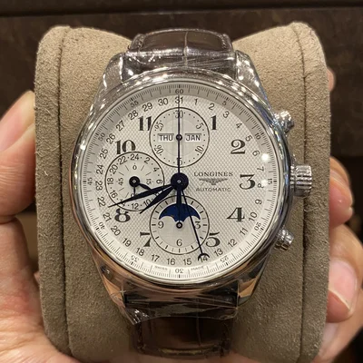 Master Collection 42 Chronograph Calendar Stainless Steel / Silver-Arabic / Alligator