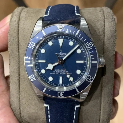 Black Bay Fifty-Eight Stainless Steel / Navy Blue / Soft Touch
