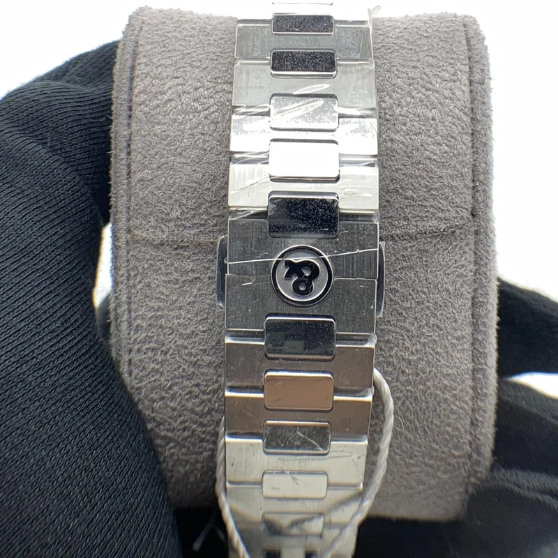 Thumb BR 05 Stainless Steel / Black / Bracelet