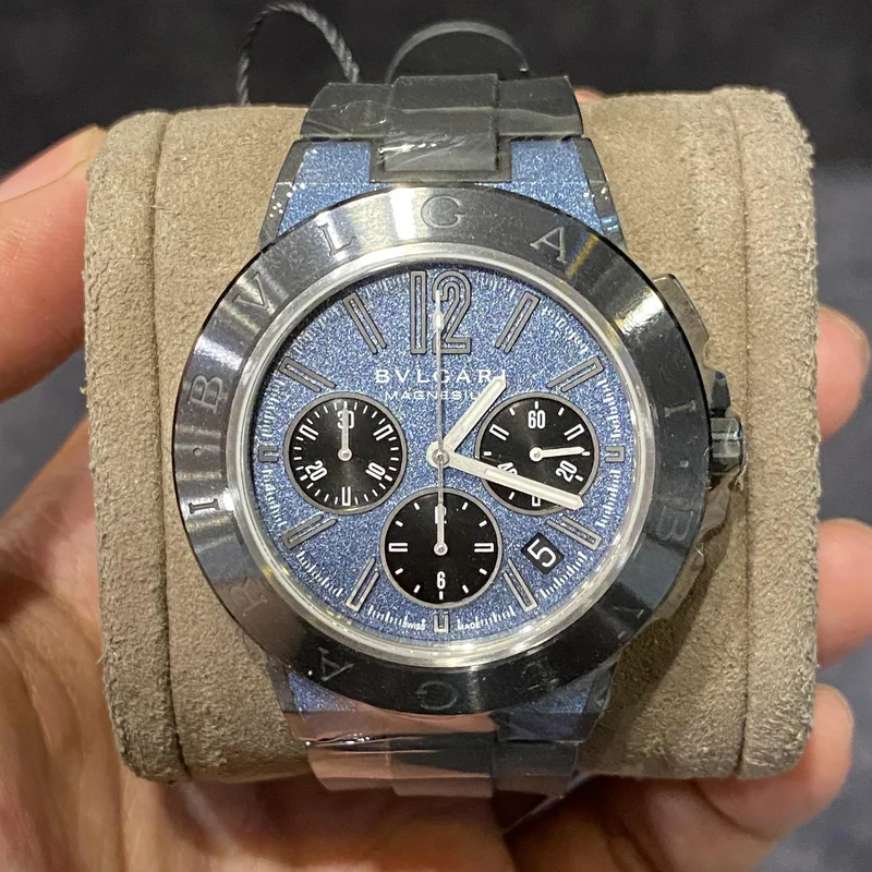 Thumb Diagono Magnesium 42 Chronograph / Blue