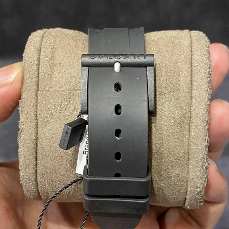 Thumb Diagono Magnesium 42 Chronograph / Blue