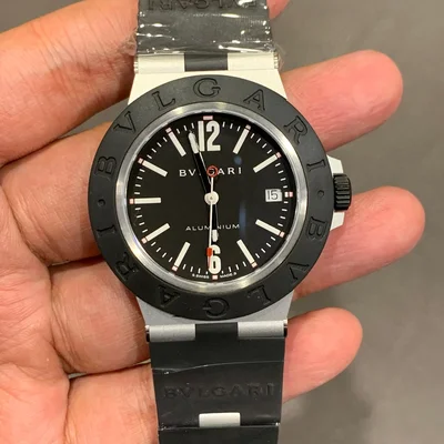 Aluminium Automatic Black
