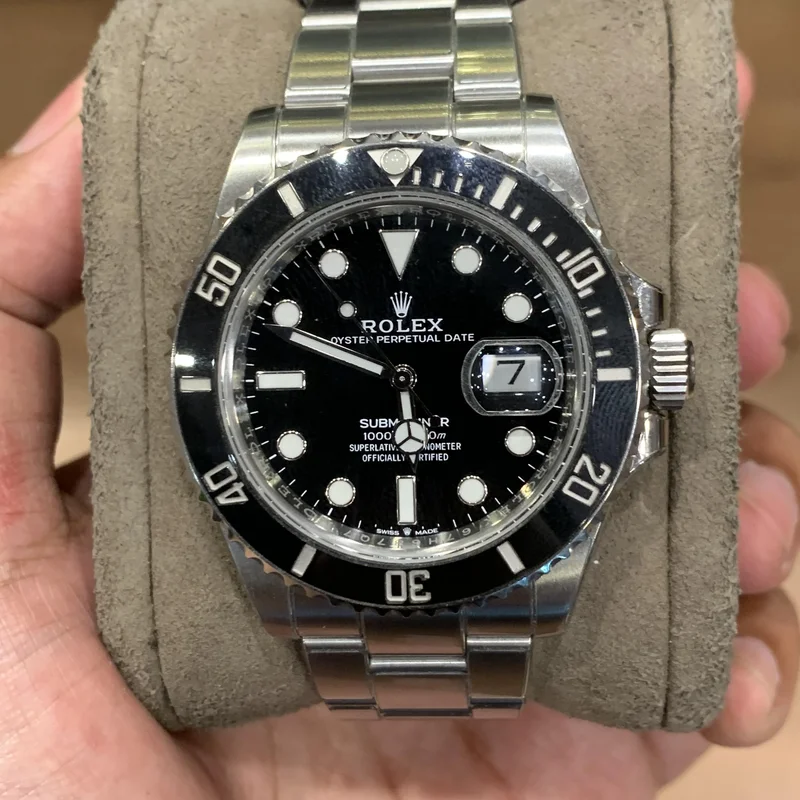 Submariner Date 41 Stainless Steel / Black / Cerachrom