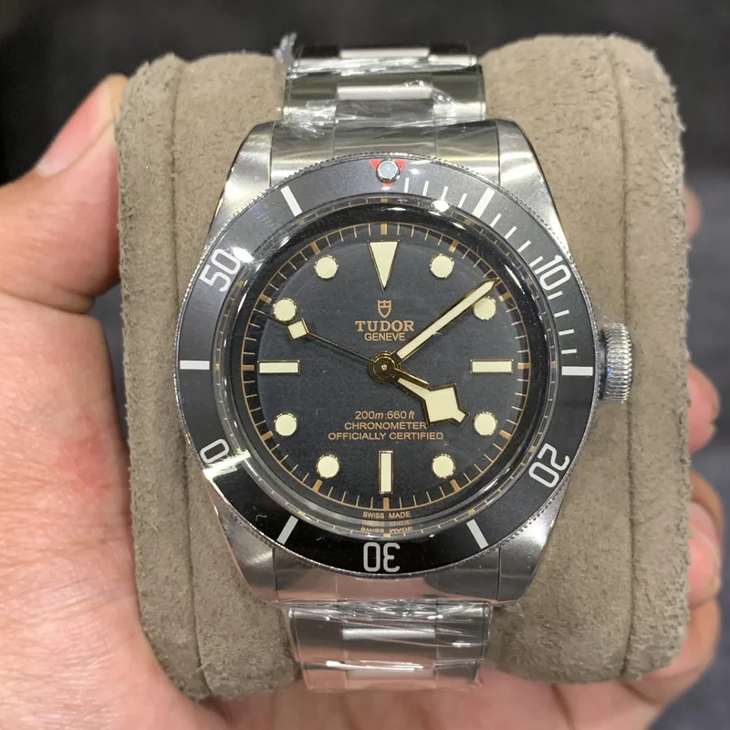 Heritage Black Bay Black Manufacture / Bracelet