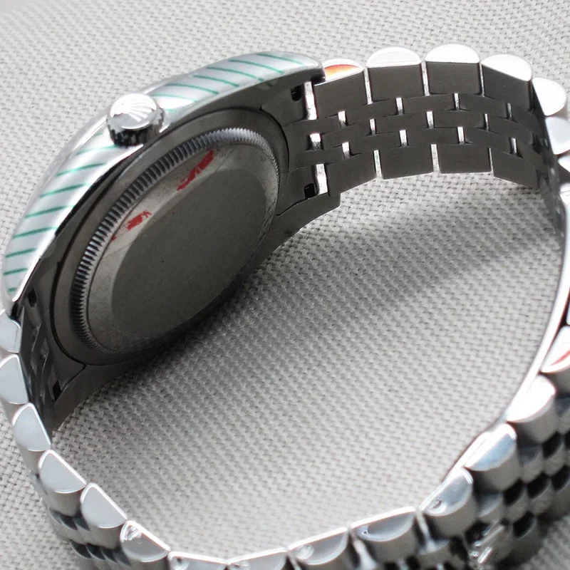 Thumb Datejust 36 Stainless Steel Fluted / Jubilee / Black Roman