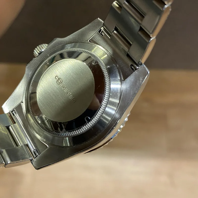 Thumb Submariner No-Date / Stainless Steel / Black / Cerachrom