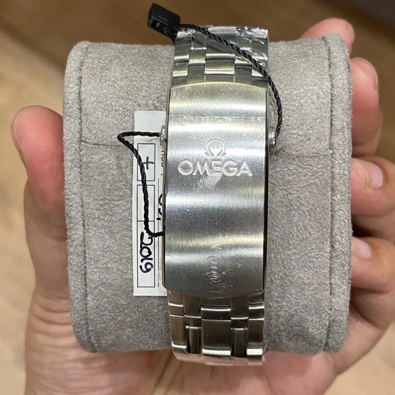 Thumb Seamaster Diver 300M Master Co-Axial 42 Stainless Steel / Black / Bracelet