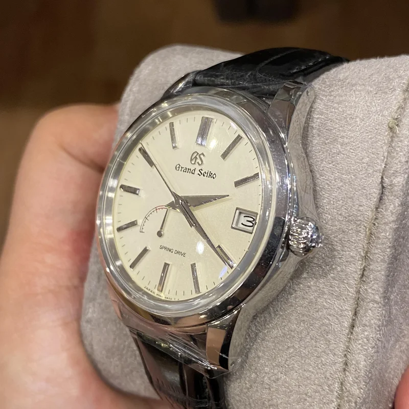 Thumb Spring Drive Stainless Steel / White / Strap