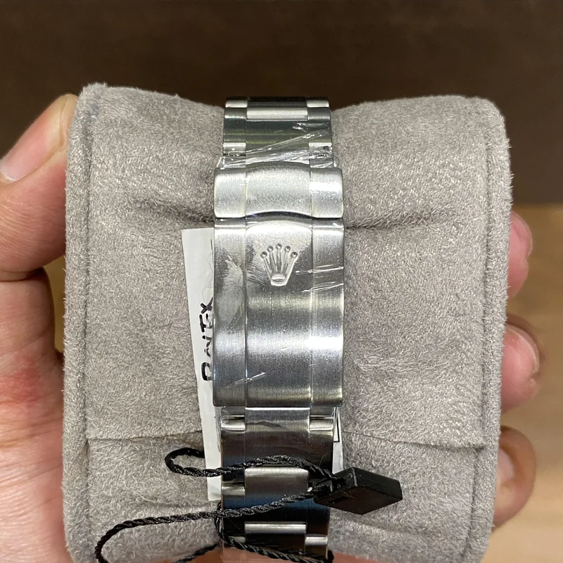 Thumb Oyster Perpetual 34 Silver Explorer