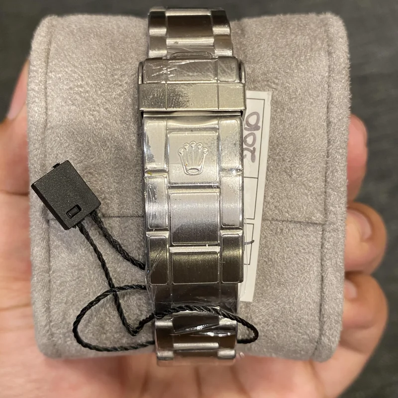 Thumb Submariner Date 16610 SuperLuminova