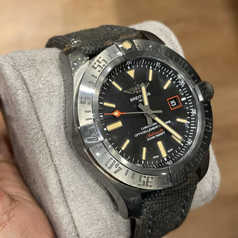 Thumb Avenger Blackbird 48 Black Titanium / Volcano Black  / Military