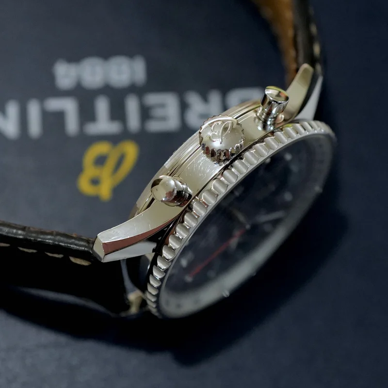 Thumb Navitimer 1 B01 Chronograph 43 Stainless Steel / Blue / Croco / Pin