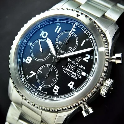 Aviator 8 Chronograph 43 Stainless Steel / Black / Bracelet