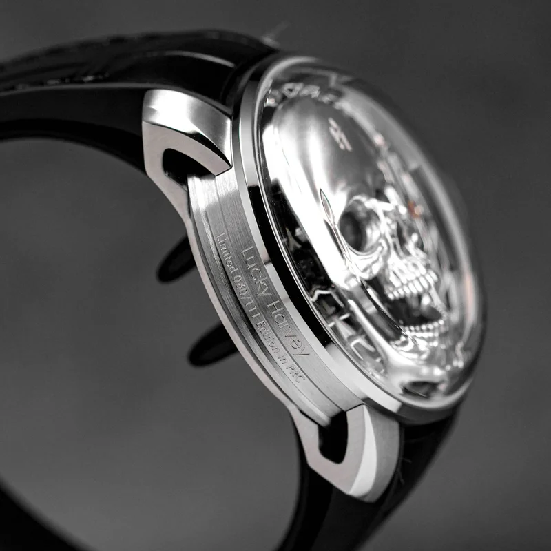 Thumb Silver Skull Automatic