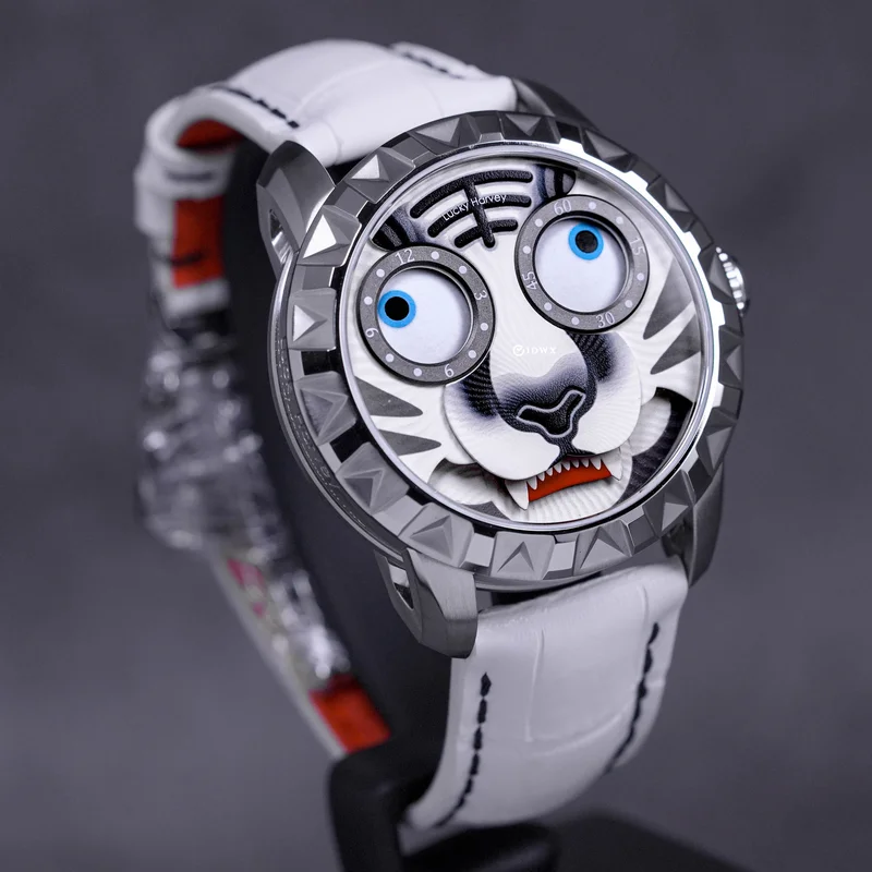 Thumb White Tiger Automatic