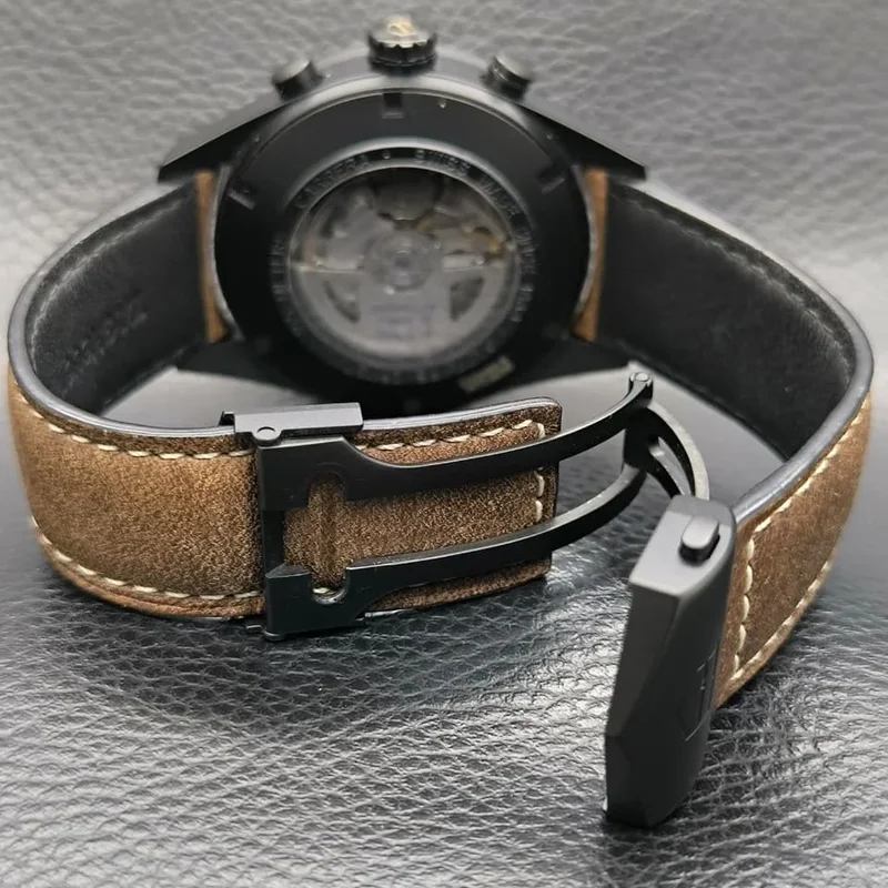 Thumb Carrera Calibre 16 Day Date 43 Titanium PVD / Black / Calf