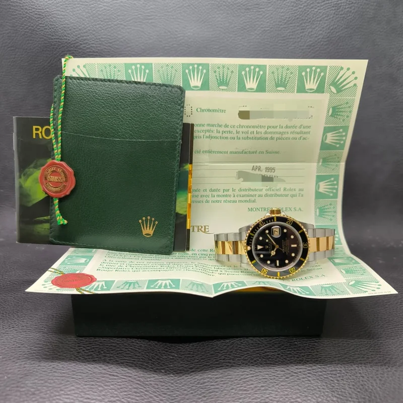 Thumb Submariner Date 16613 Black Tritium