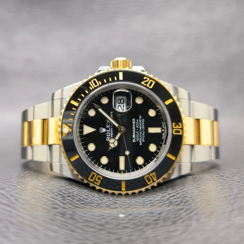 Submariner Date 41 Stainless Steel / Yellow Gold / Black