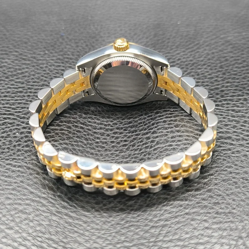 Thumb Lady-Datejust 26 Rolesor Fluted Black Roman Jubilee