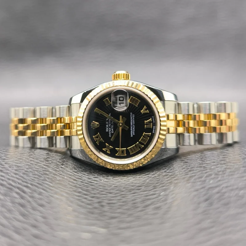 Lady-Datejust 26 Rolesor Fluted Black Roman Jubilee