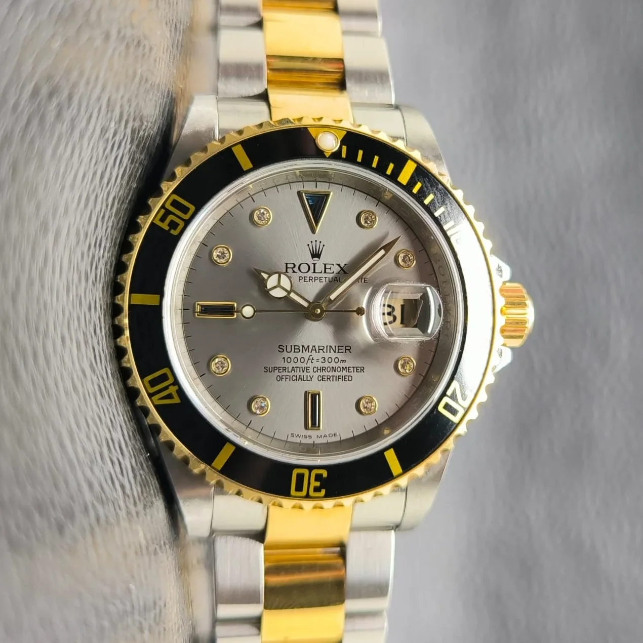 Submariner Date Rolesor / Black-Diamond
