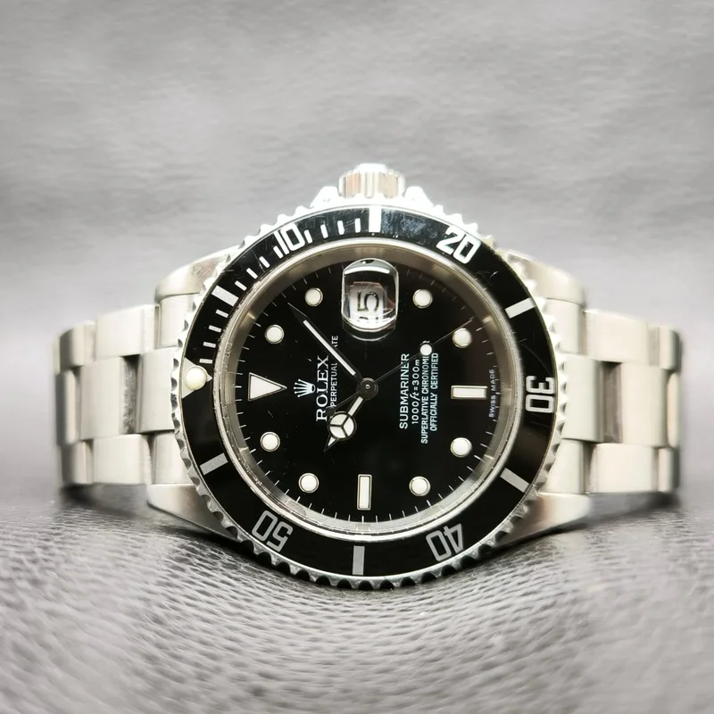 Submariner Date 16610 SuperLuminova