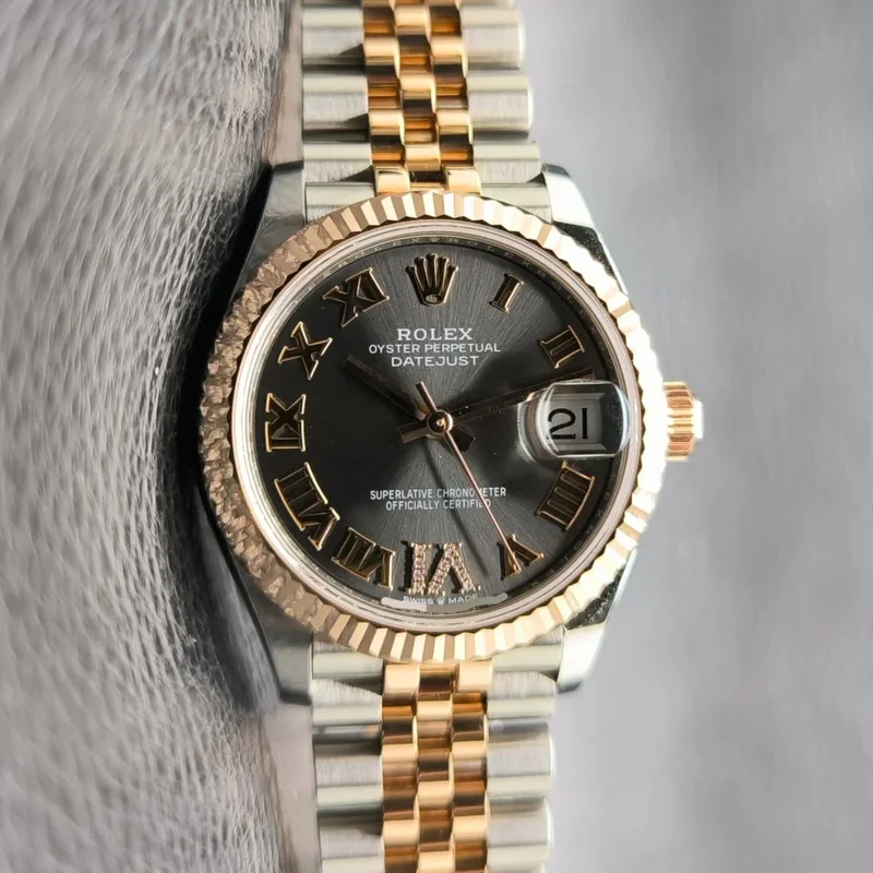 Datejust 31 Stainless Steel/ Rose Gold / Fluted / Grey - Roman / Jubilee
