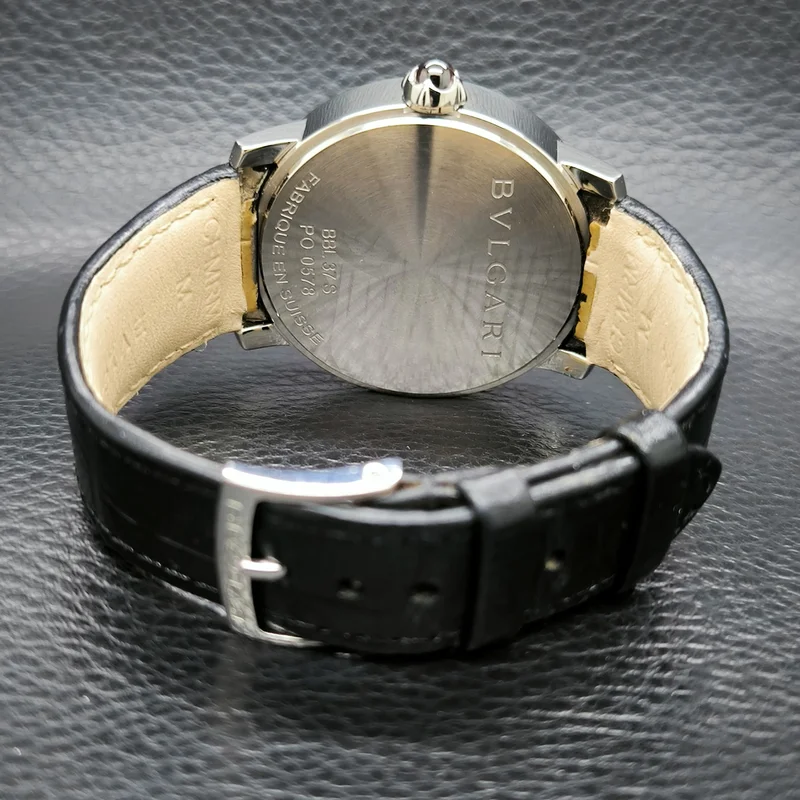 Thumb Automatic MOP Diamond Dial / Leather