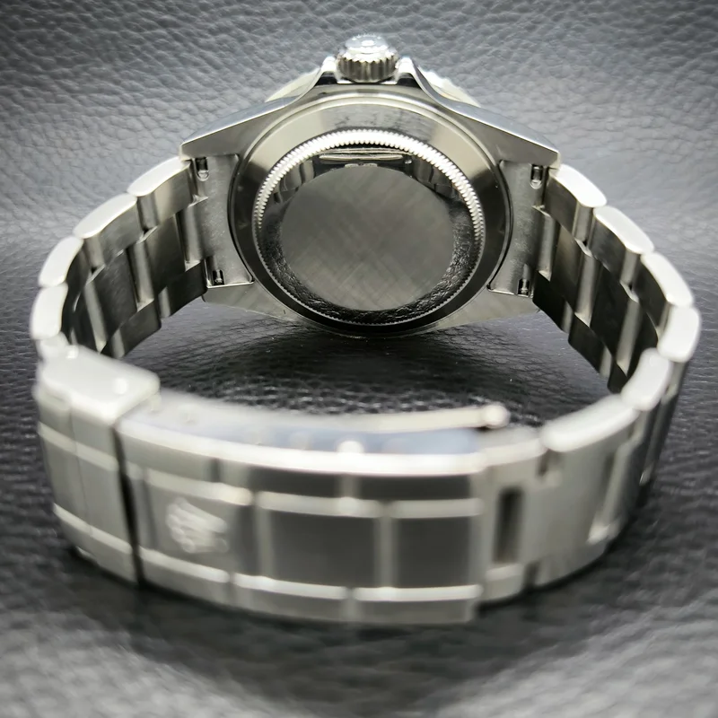 Thumb Submariner Date 16610 SuperLuminova