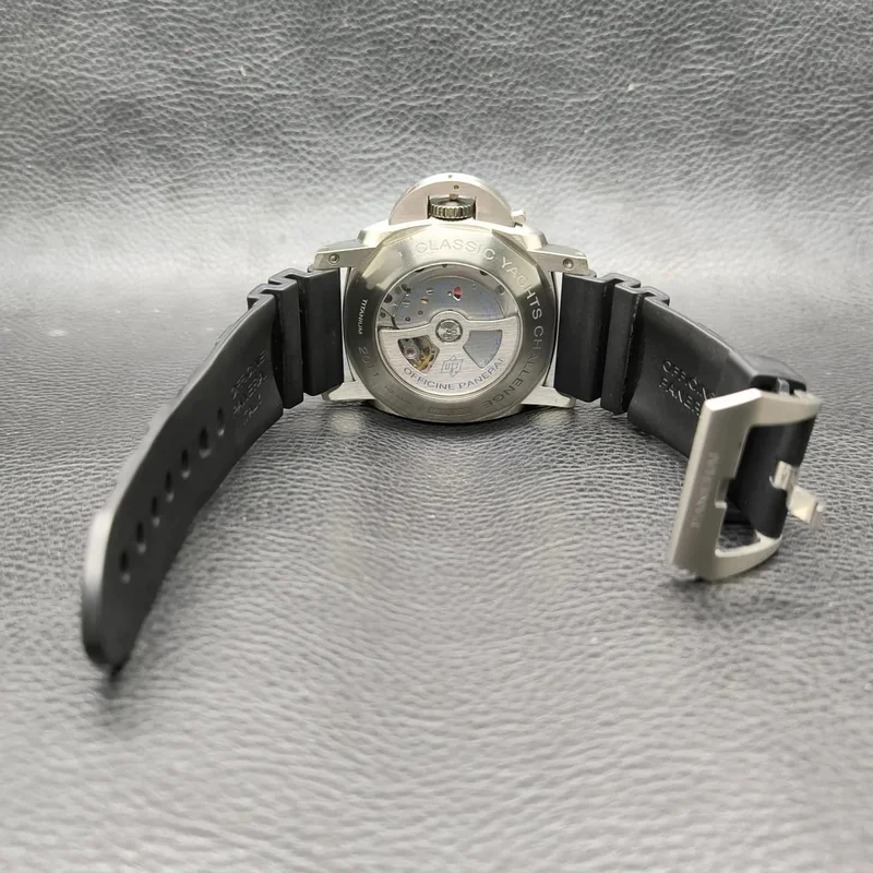 Thumb Luminor Submersible 1950 Regatta 3 Days GMT Automatic Titanio