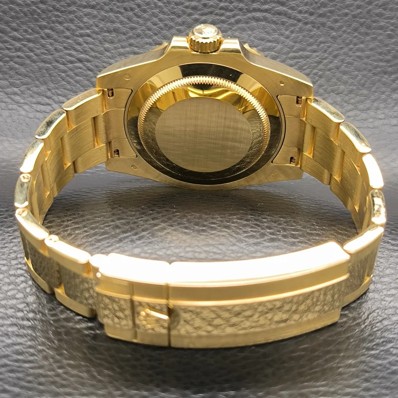 Thumb Submariner Date Yellow Gold / Black