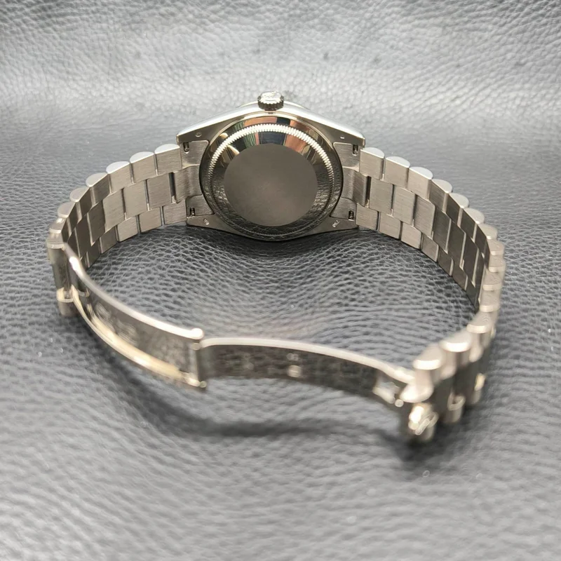 Thumb Day-Date 36 Factory Diamond Setting
