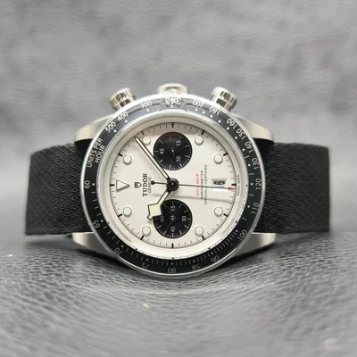Heritage Black Bay Chronograph Panda / Fabric
