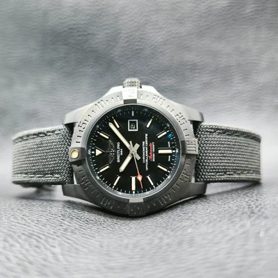 Avenger Blackbird 48 Black Titanium / Volcano Black  / Military