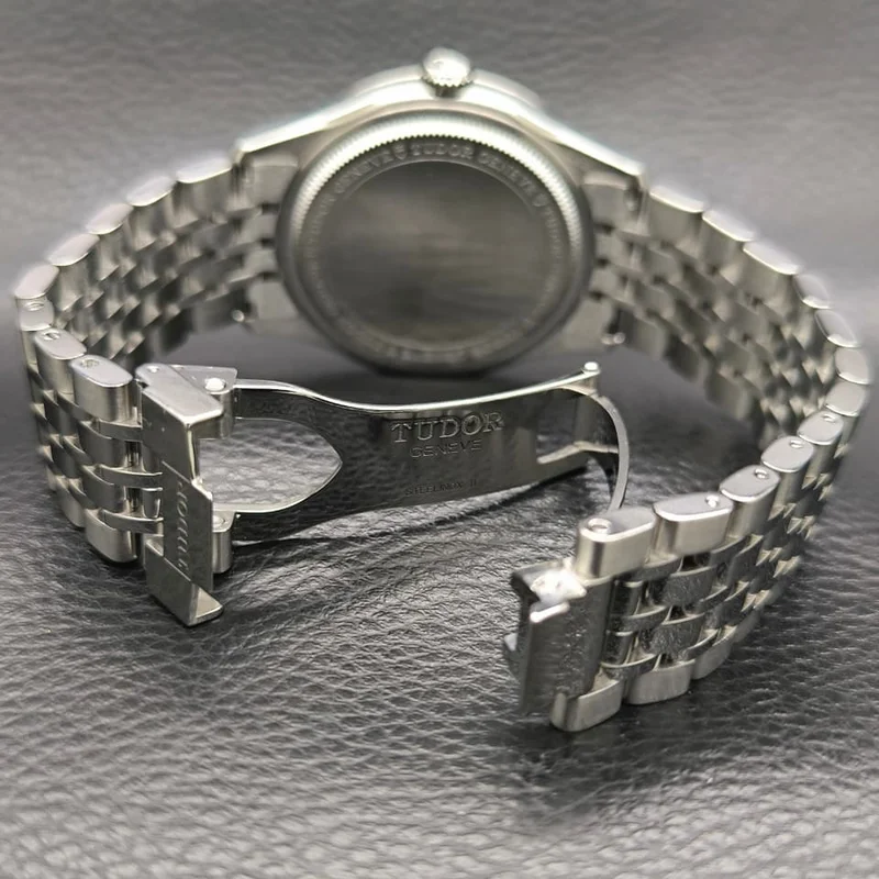 Thumb 1926 39 Stainless Steel / Silver