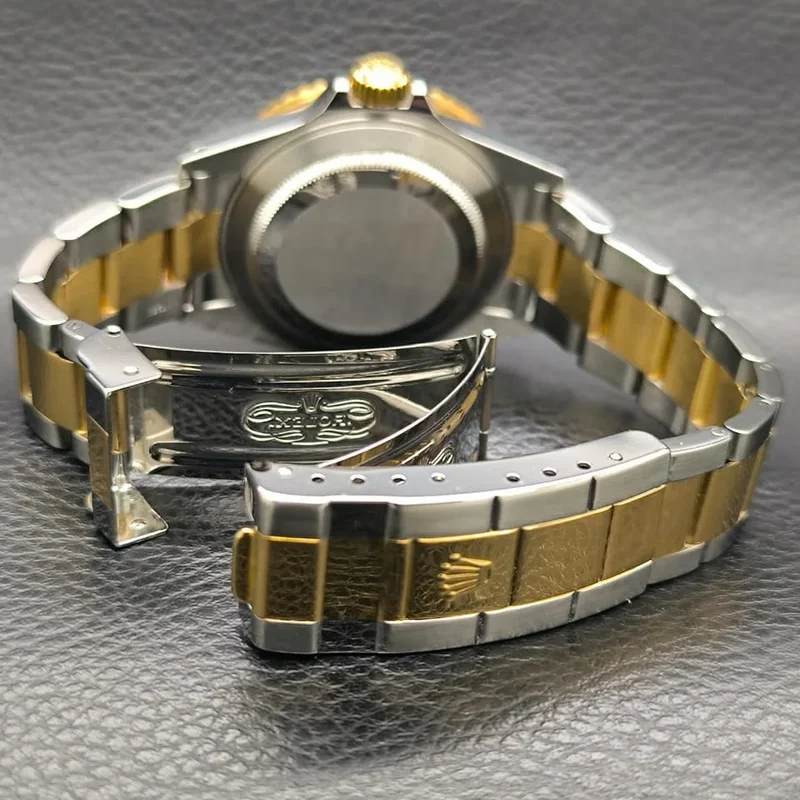 Thumb Submariner Date 16613 Black Superluminova