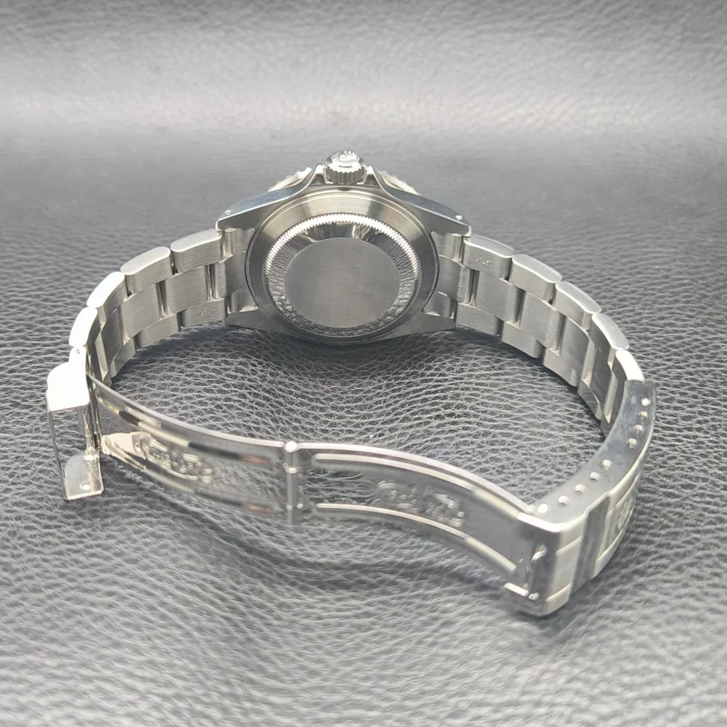 Thumb Submariner Date 16610 SuperLuminova