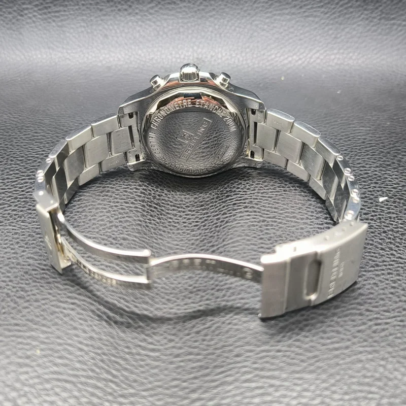 Thumb Colt Chronograph Automatic Stainless Steel / Volcano Black / Bracelet