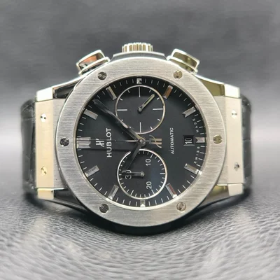 Classic Fusion 45 Chronograph Titanium / Black / Alligator