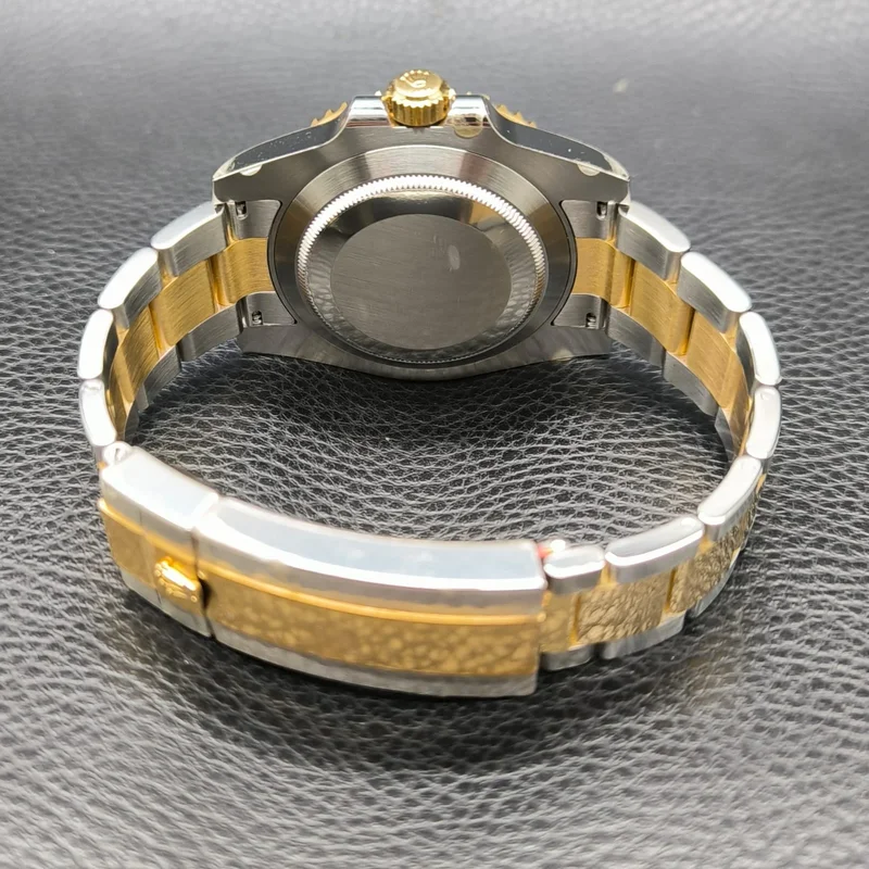 Thumb Submariner Date Rolesor / Blue / Cerachrom