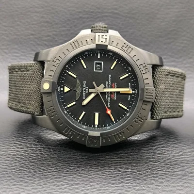 Avenger Blackbird 48 Black Titanium / Volcano Black / Military / Pin