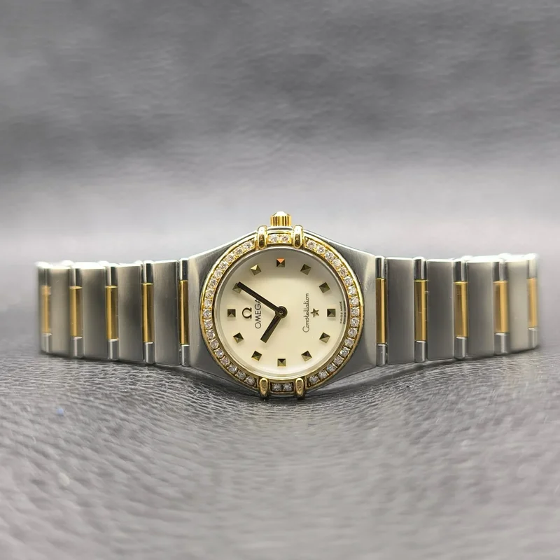 Constellation Quartz 25.5 My Choice Stainless Steel / Yellow Gold / Diamond / White